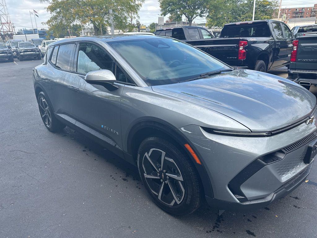 new 2026 Chevrolet Equinox EV car, priced at $28,995