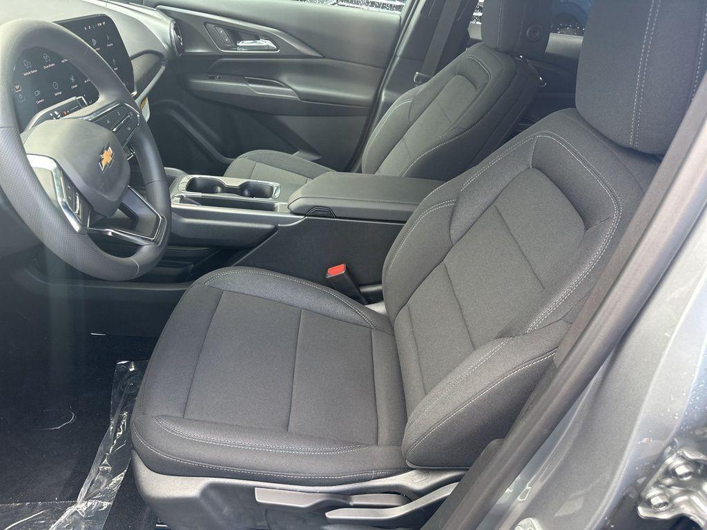 new 2026 Chevrolet Equinox EV car, priced at $28,995