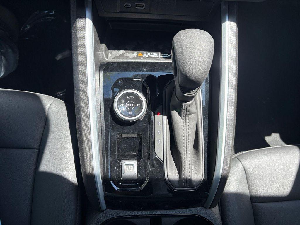 new 2026 Chevrolet Colorado car, priced at $48,079