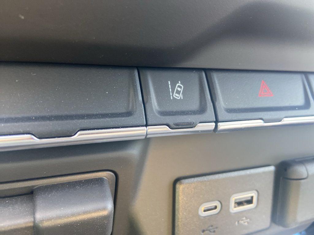 new 2025 Chevrolet Silverado 3500 car, priced at $51,803