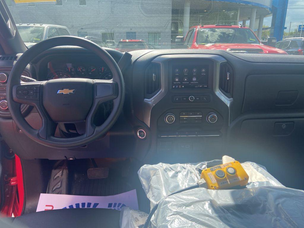 new 2025 Chevrolet Silverado 3500 car, priced at $51,803