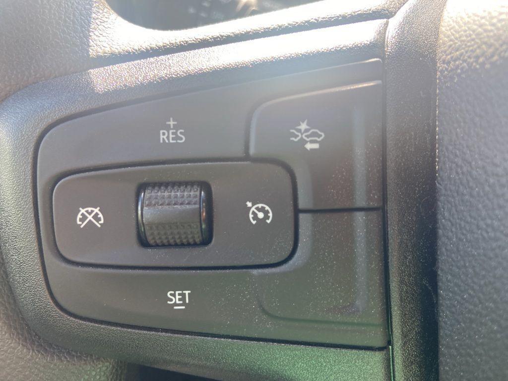 new 2025 Chevrolet Silverado 3500 car, priced at $51,803