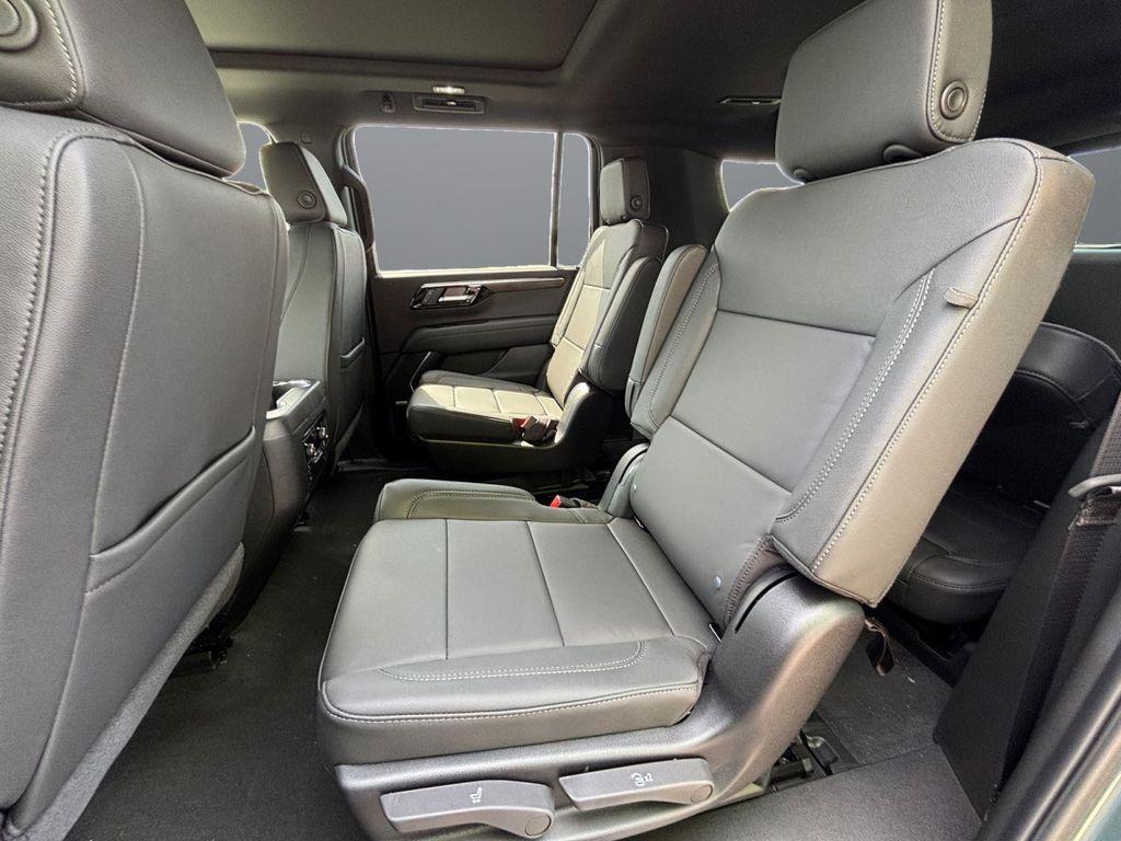 new 2026 Chevrolet Suburban car, priced at $80,814