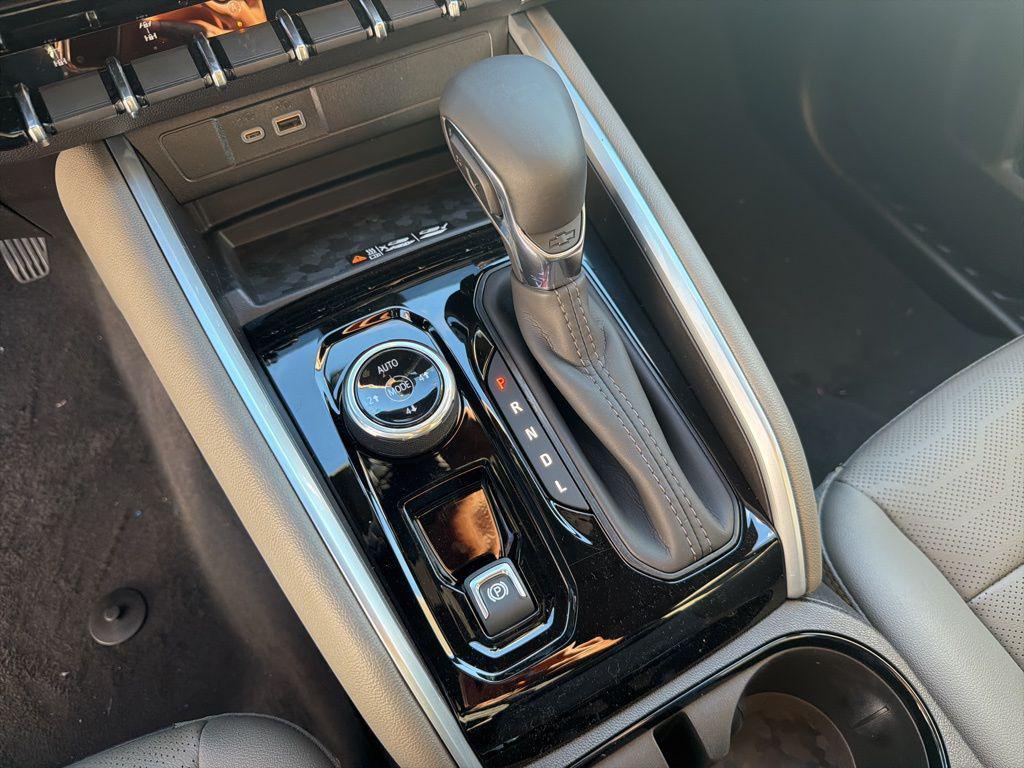 new 2026 Chevrolet Colorado car, priced at $53,860