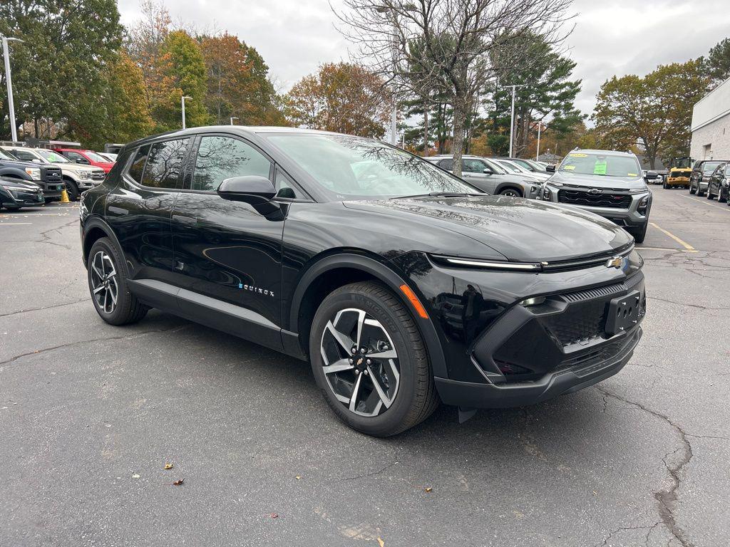 new 2026 Chevrolet Equinox EV car, priced at $31,995