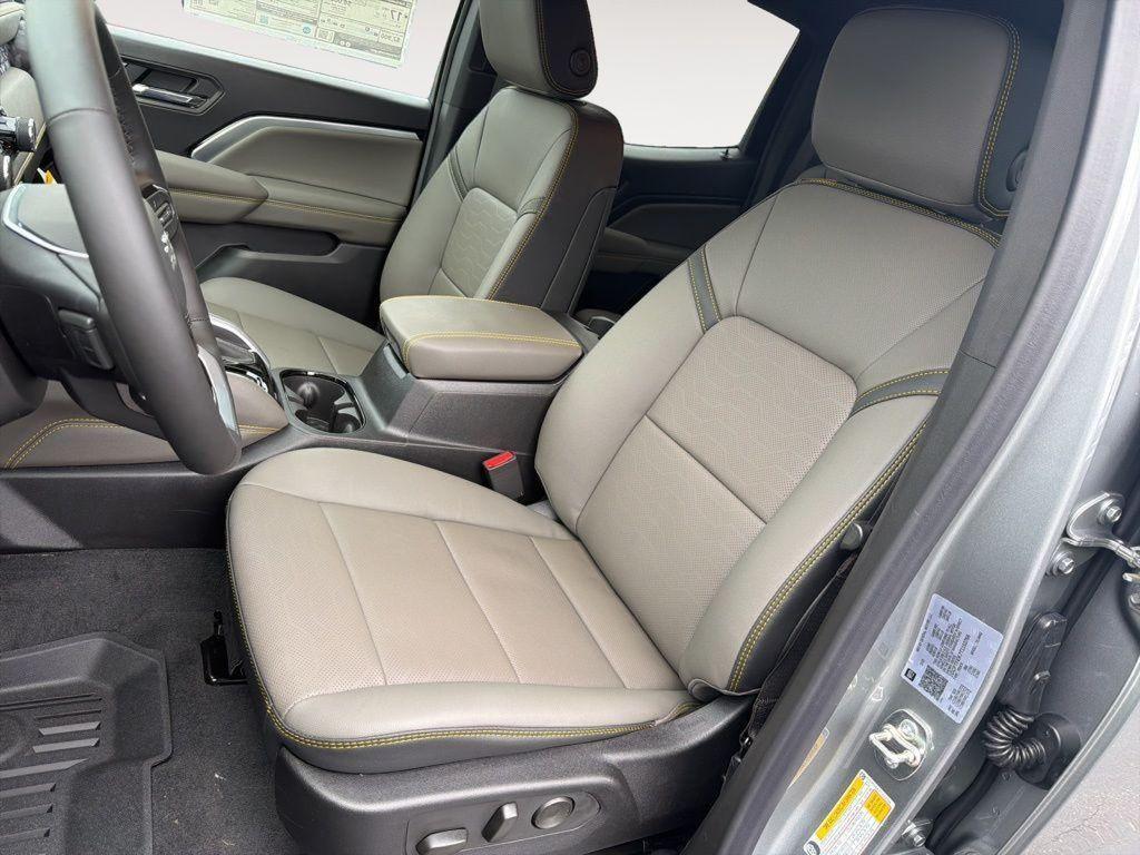 new 2026 Chevrolet Colorado car, priced at $54,024