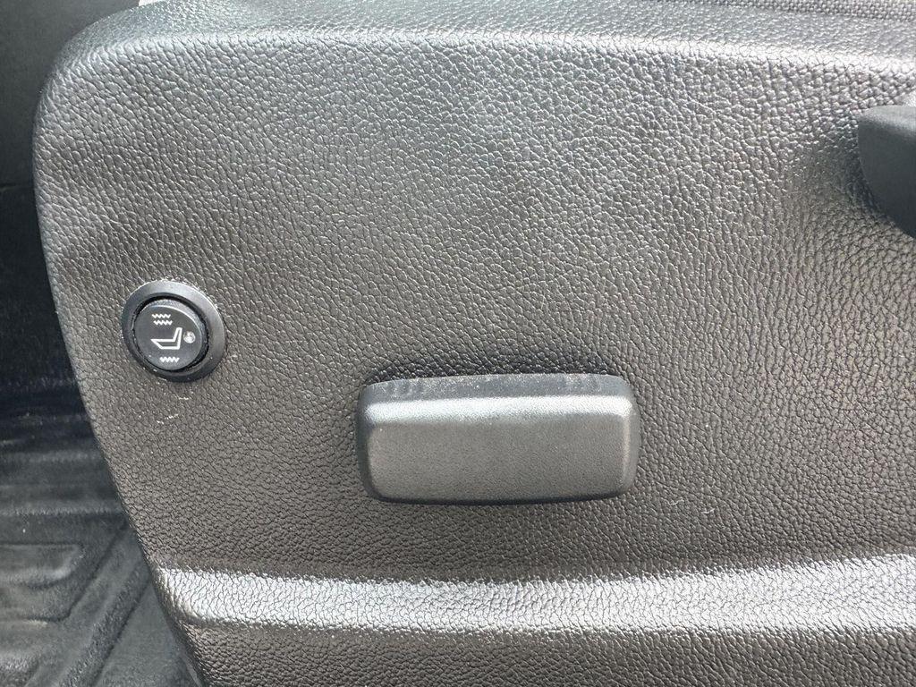 used 2021 Chevrolet Colorado car, priced at $24,694