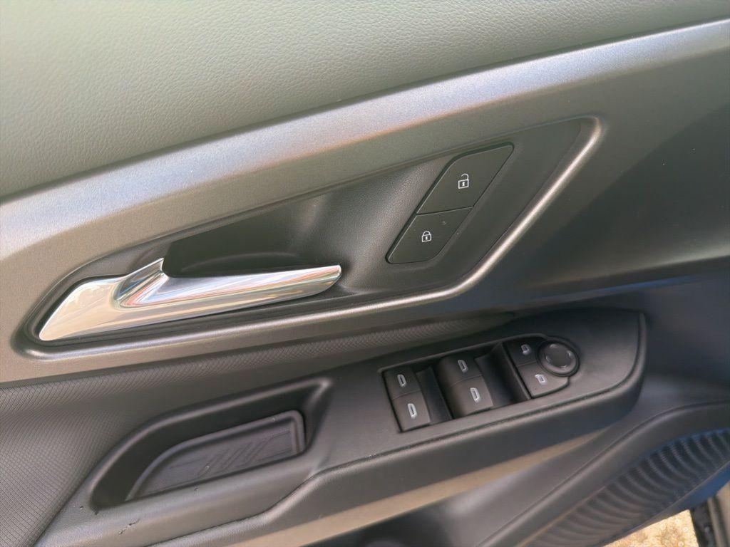 new 2026 Chevrolet Equinox EV car, priced at $34,194