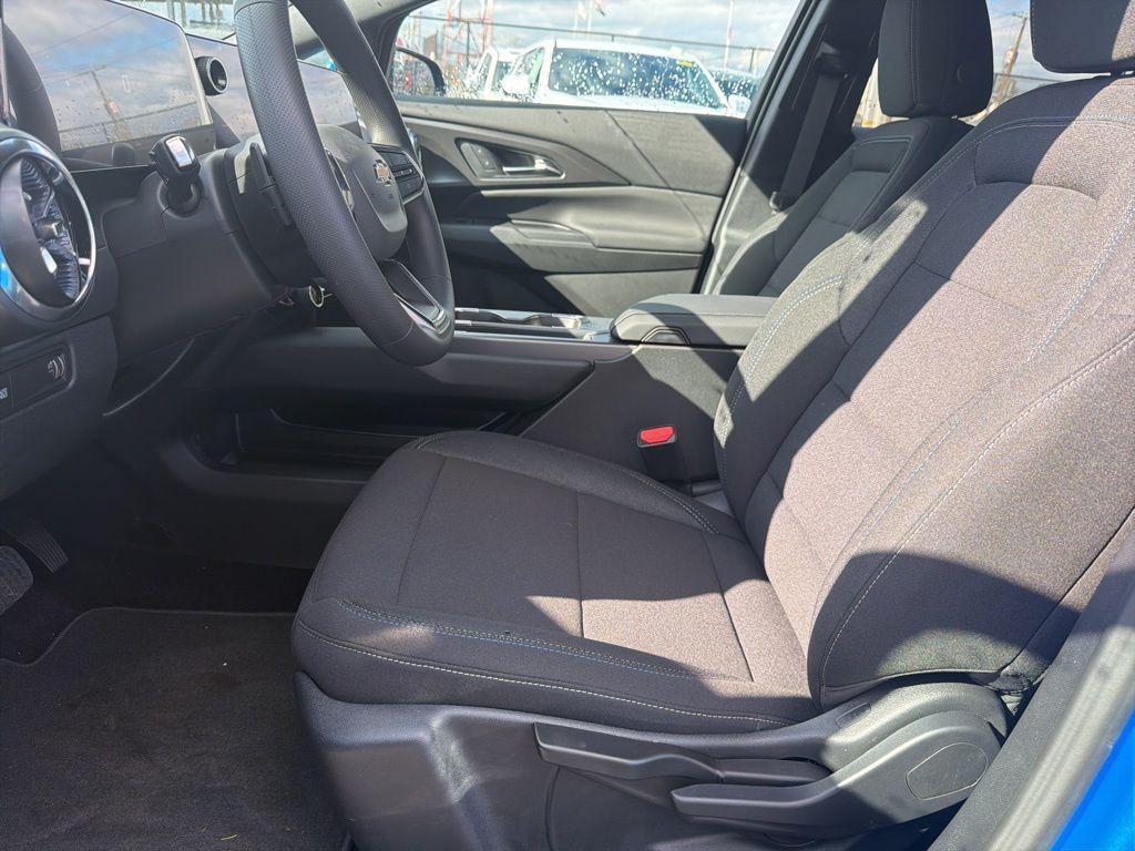 new 2026 Chevrolet Equinox EV car, priced at $28,995