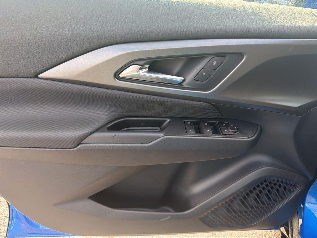 new 2026 Chevrolet Equinox EV car, priced at $28,995