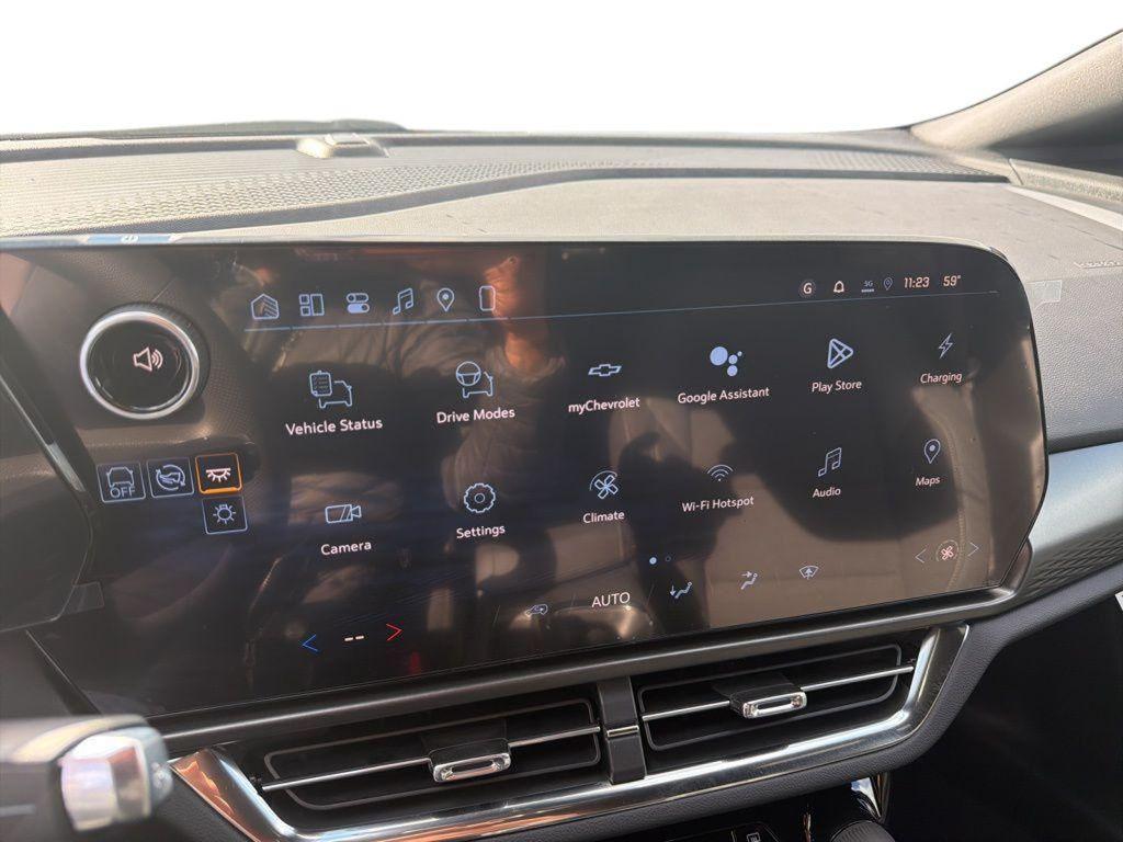 new 2026 Chevrolet Equinox EV car, priced at $34,194