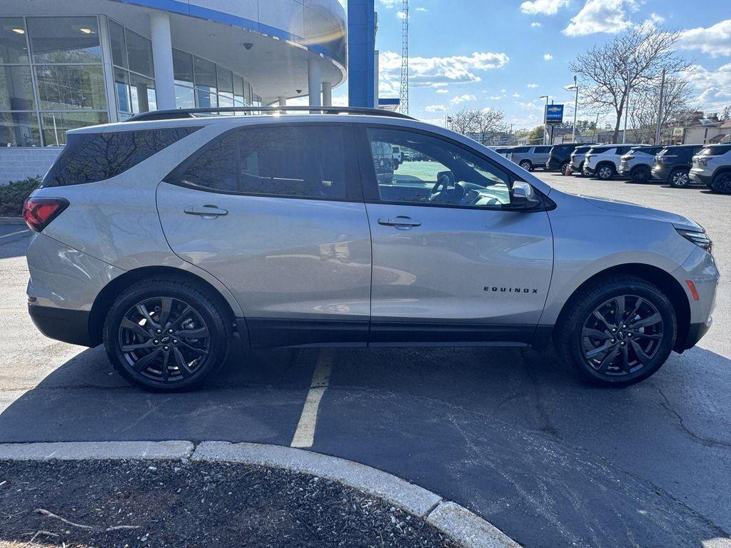 used 2023 Chevrolet Equinox car, priced at $25,694