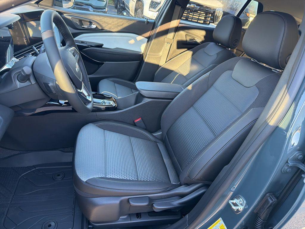 new 2026 Chevrolet Trax car, priced at $25,495