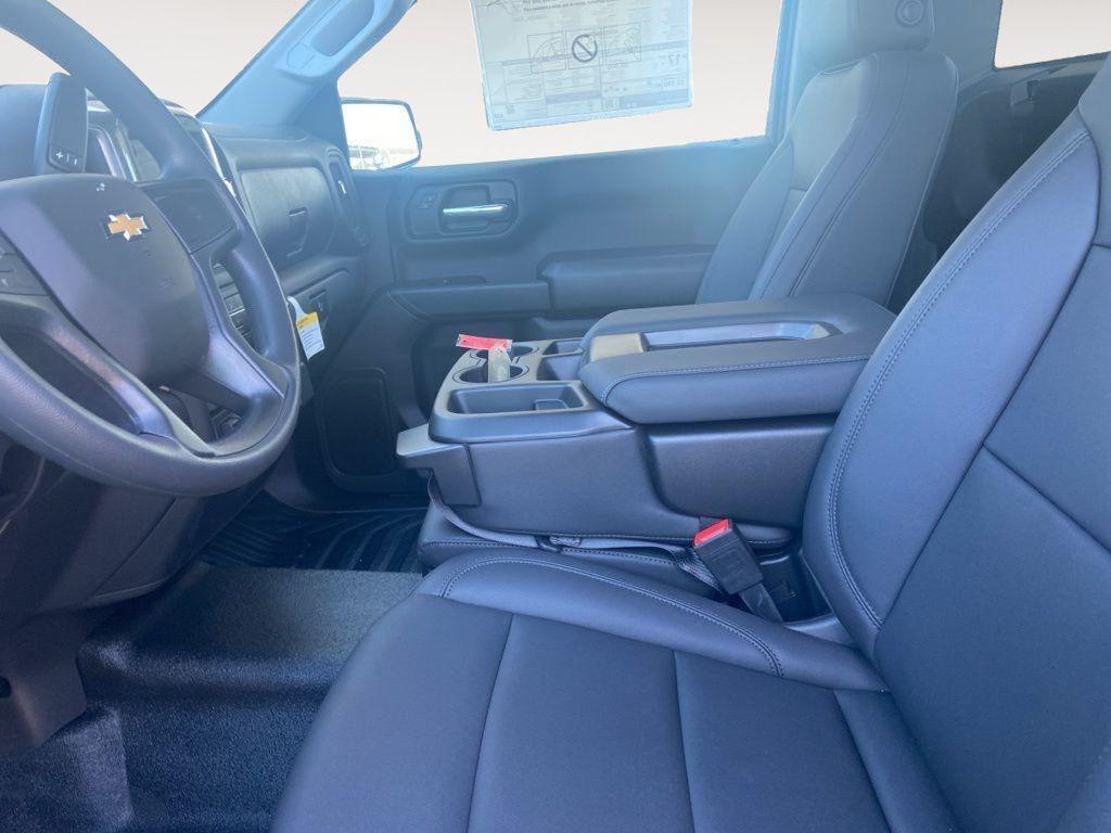 new 2025 Chevrolet Silverado 1500 car, priced at $41,951