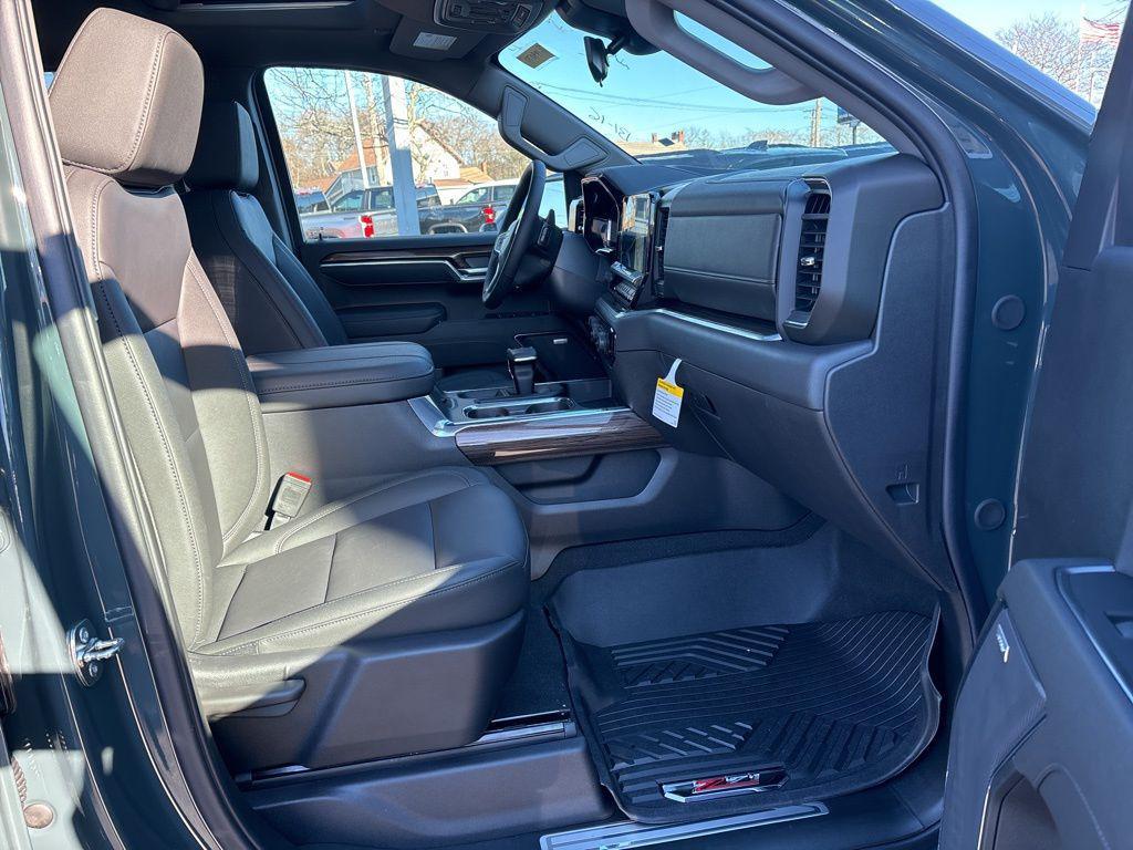 new 2026 Chevrolet Silverado 1500 car, priced at $68,605