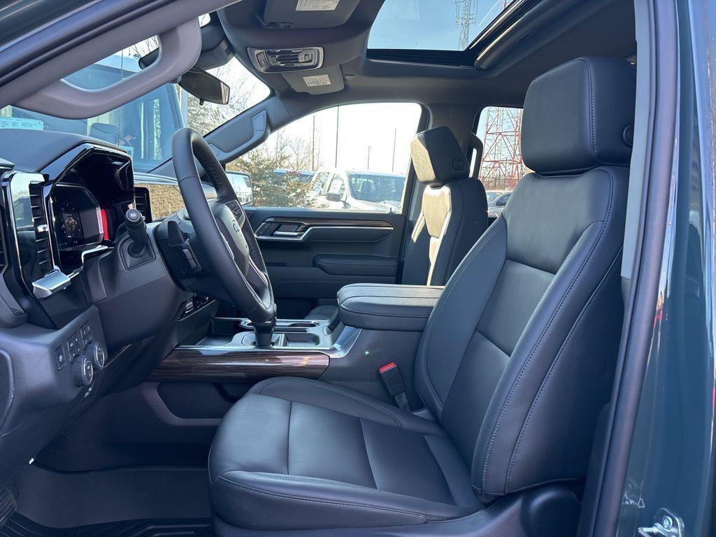 new 2026 Chevrolet Silverado 1500 car, priced at $68,605