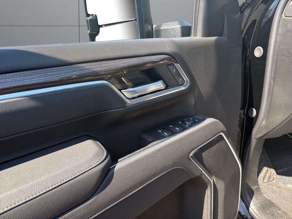 new 2026 Chevrolet Silverado 2500 car, priced at $71,299