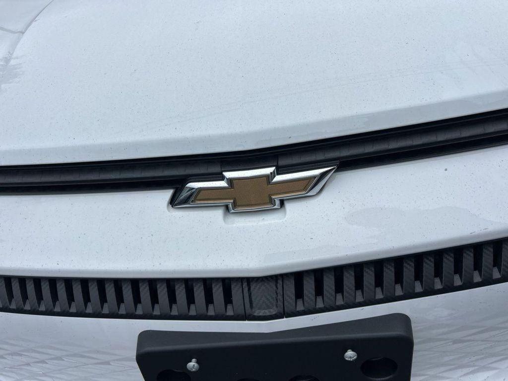 new 2026 Chevrolet Equinox EV car, priced at $34,194
