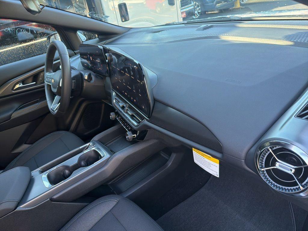 new 2026 Chevrolet Equinox EV car, priced at $27,245