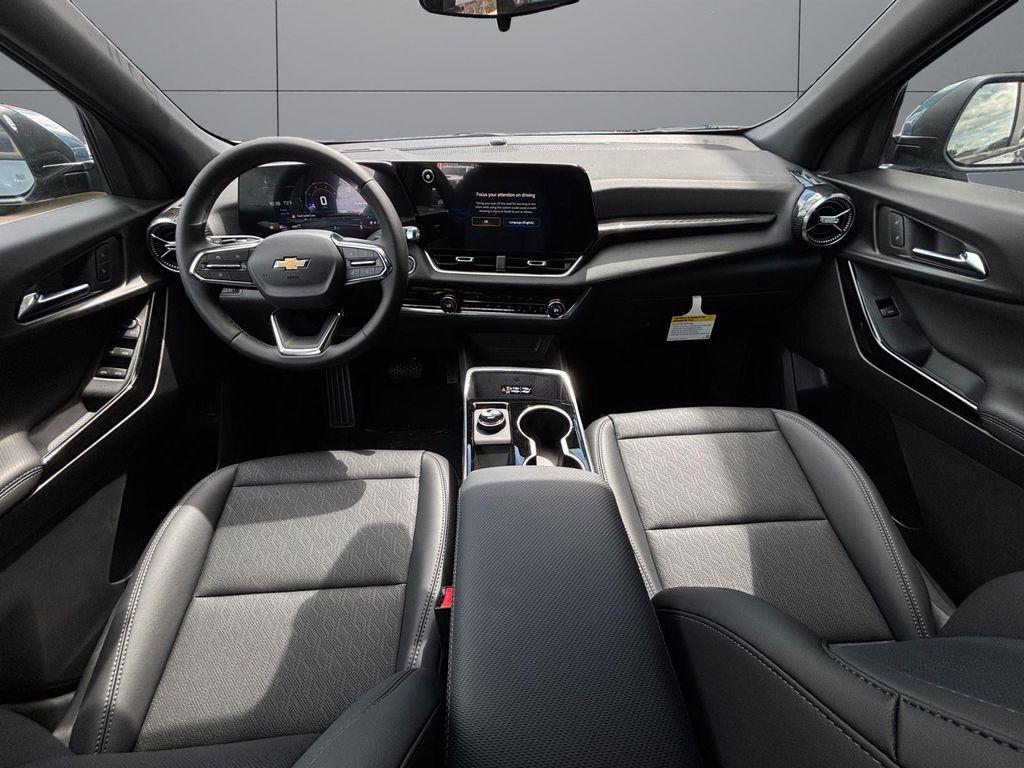new 2026 Chevrolet Equinox car, priced at $34,194