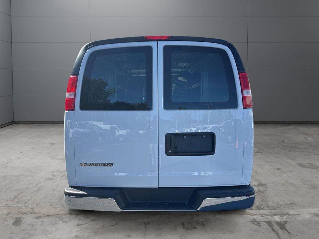 new 2025 Chevrolet Express 2500 car, priced at $46,208