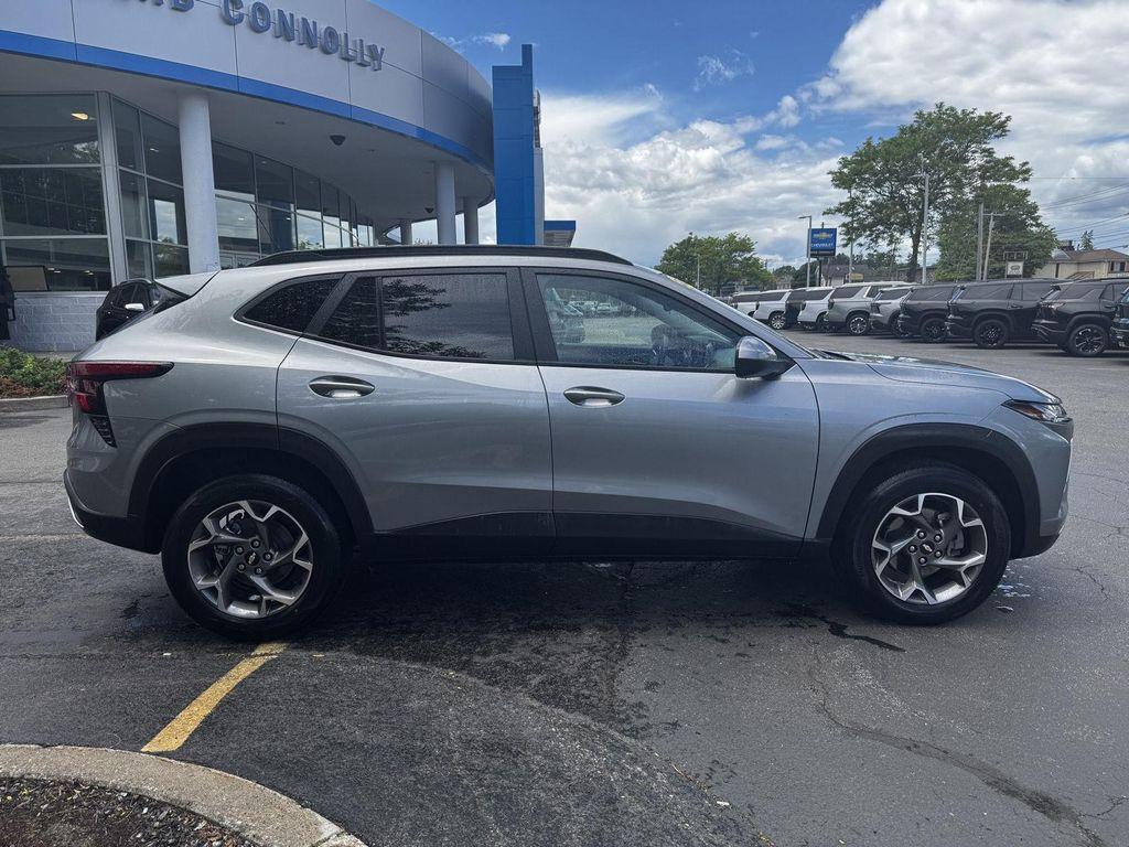 used 2026 Chevrolet Trax car, priced at $22,924