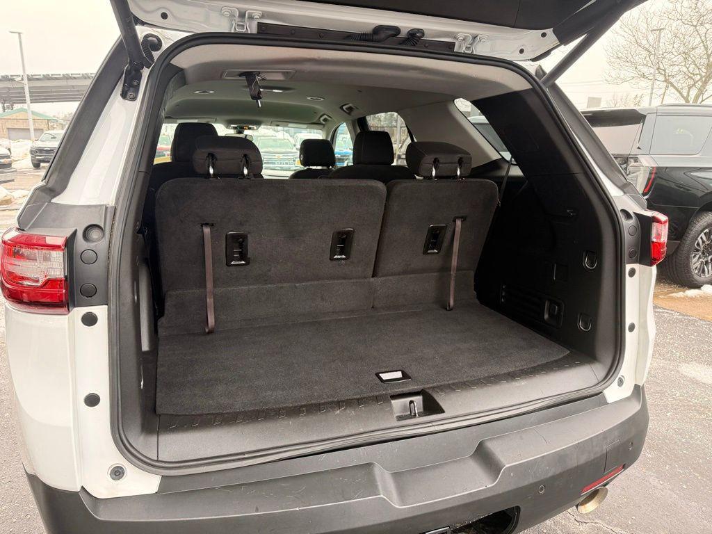 used 2019 Chevrolet Traverse car, priced at $16,998