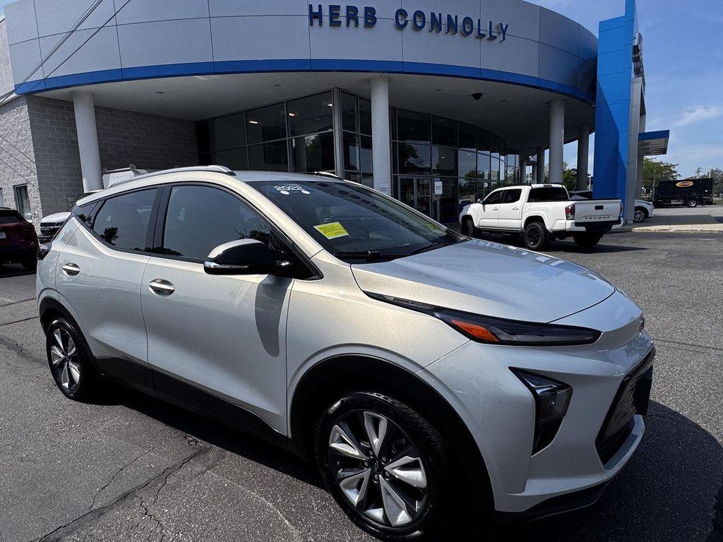 used 2022 Chevrolet Bolt EUV car, priced at $19,194