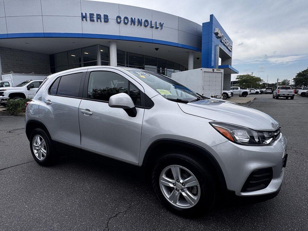 used 2022 Chevrolet Trax car, priced at $16,194
