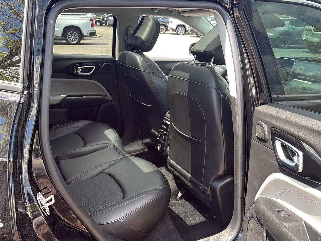 used 2022 Jeep Compass car, priced at $22,394