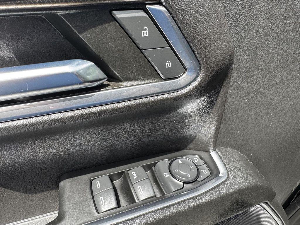 used 2023 Chevrolet Silverado 1500 car, priced at $38,094