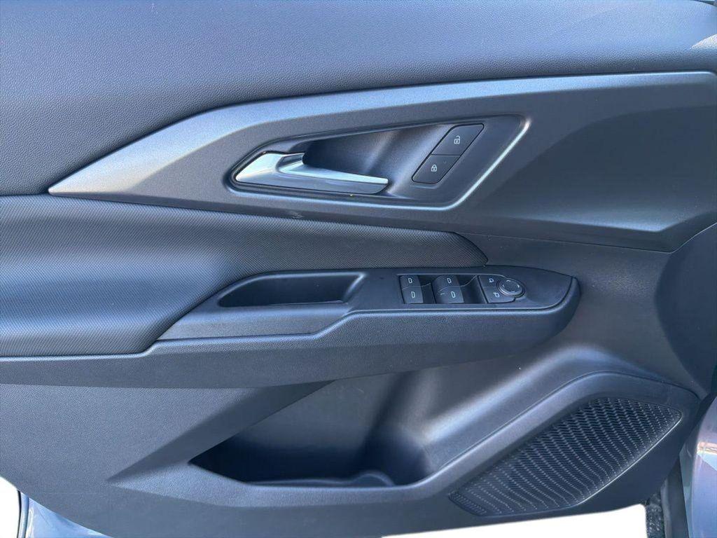 new 2026 Chevrolet Equinox EV car, priced at $34,194