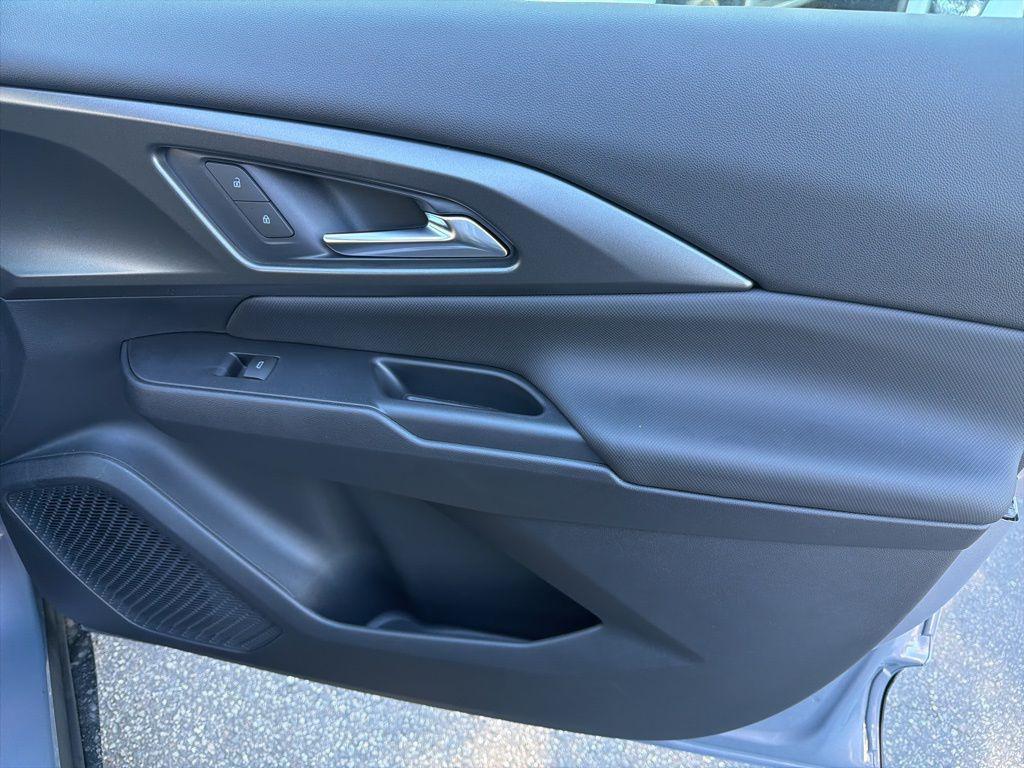 new 2026 Chevrolet Equinox EV car, priced at $28,995