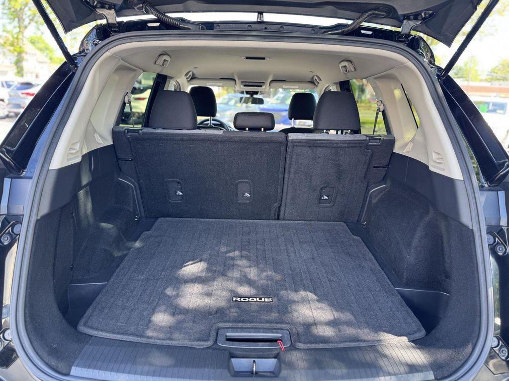 used 2023 Nissan Rogue car, priced at $23,694