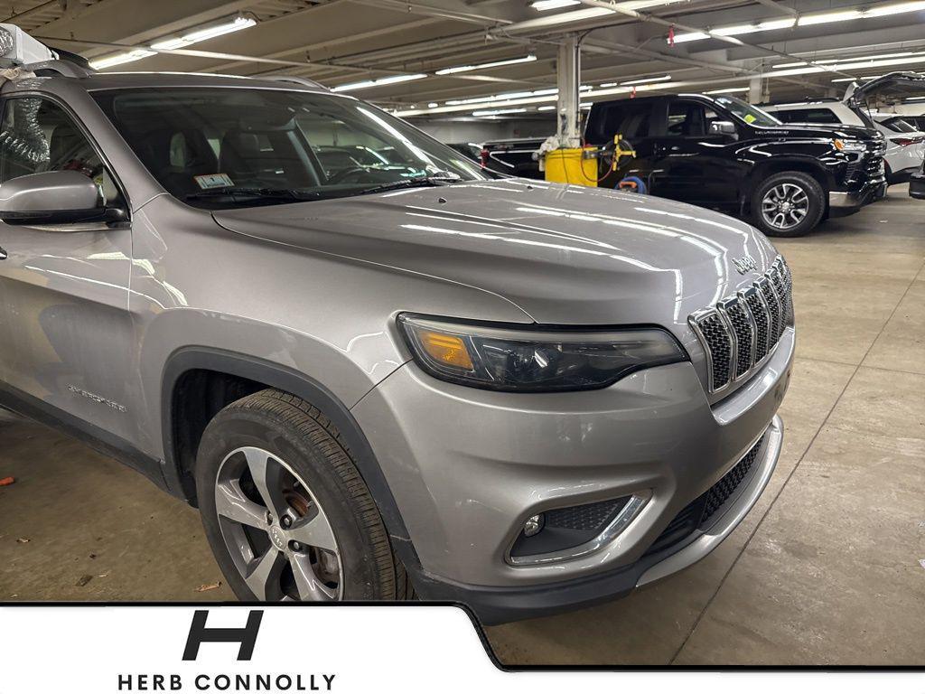 used 2019 Jeep Cherokee car, priced at $15,998