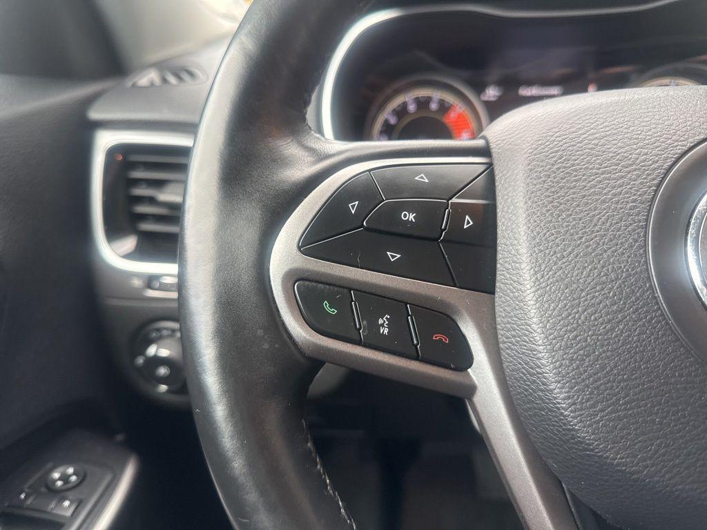 used 2019 Jeep Cherokee car, priced at $15,675