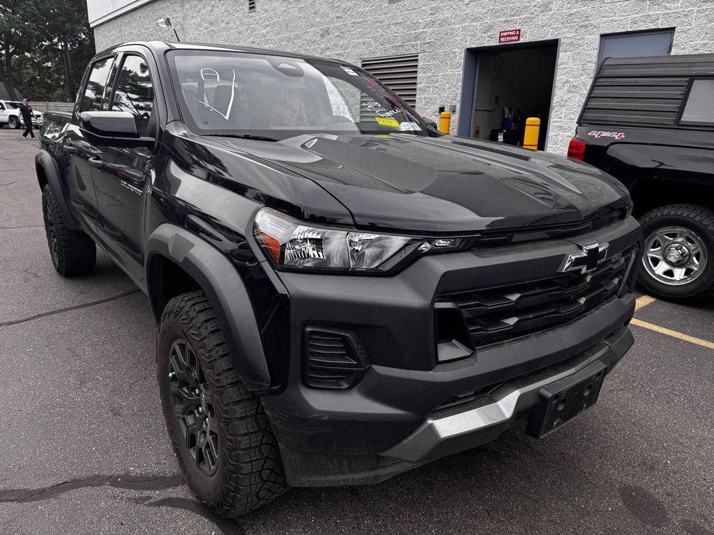 used 2024 Chevrolet Colorado car, priced at $38,094
