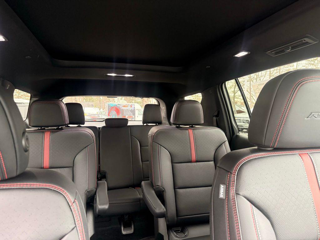 new 2026 Chevrolet Traverse car, priced at $59,315