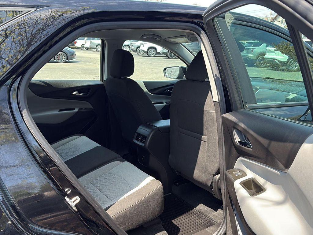 used 2024 Chevrolet Equinox car, priced at $23,587