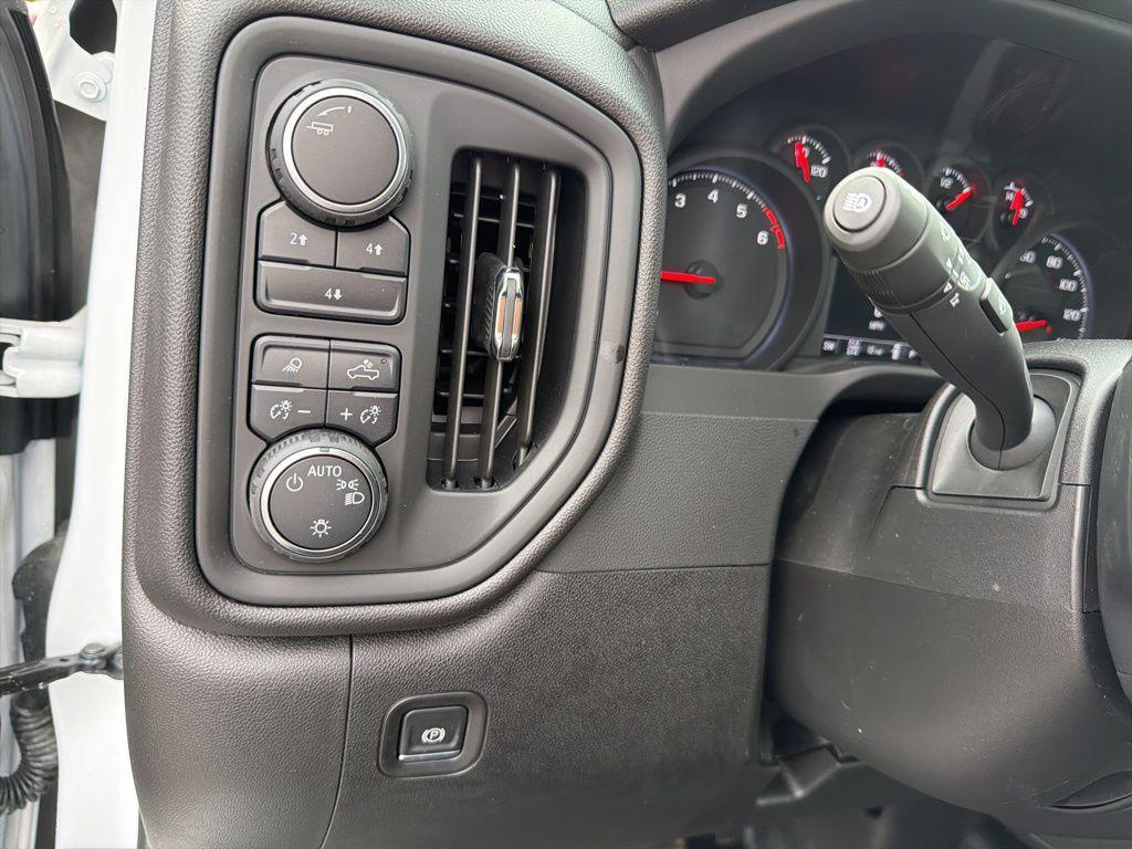 new 2025 Chevrolet Silverado 3500 car, priced at $50,783