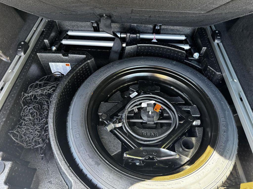 used 2023 Cadillac XT5 car, priced at $35,494