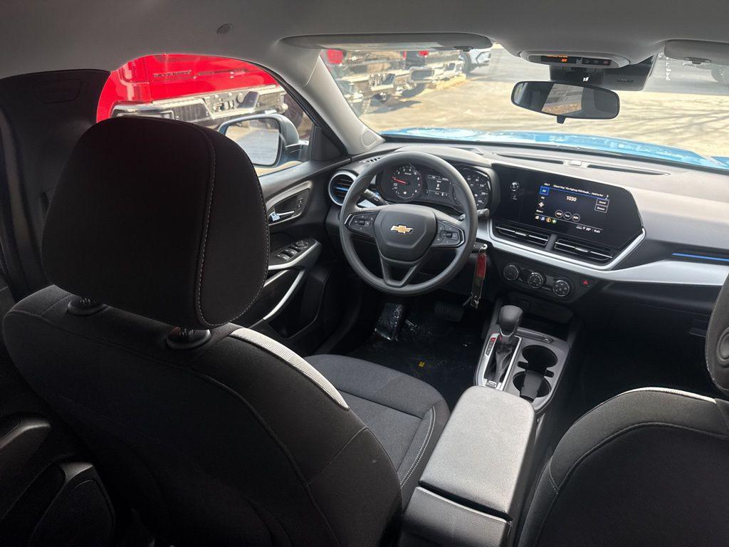 new 2026 Chevrolet Trax car, priced at $23,340