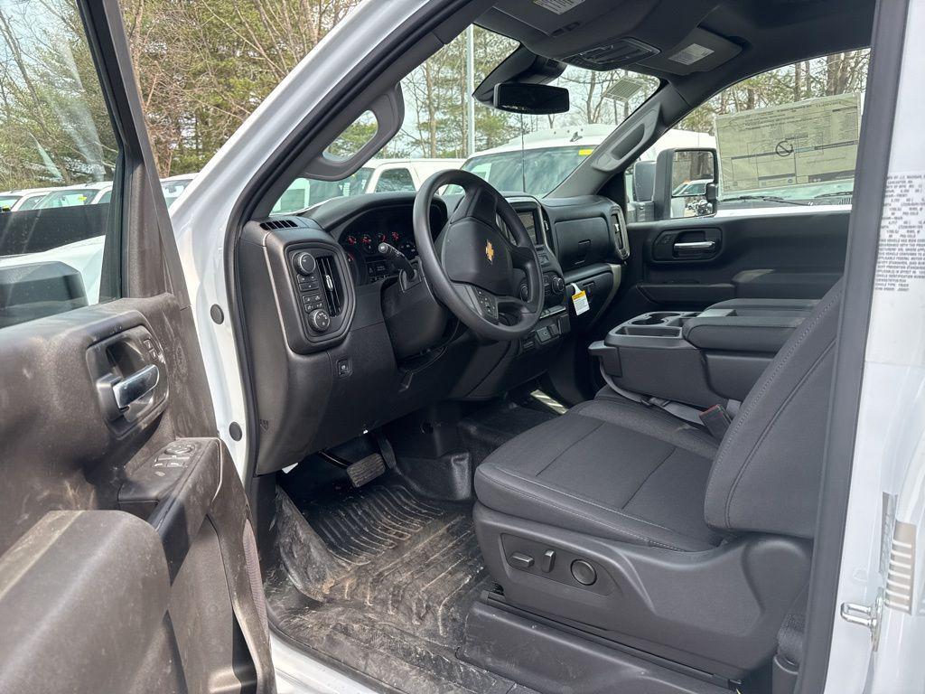 new 2026 Chevrolet Silverado 3500 car, priced at $52,518