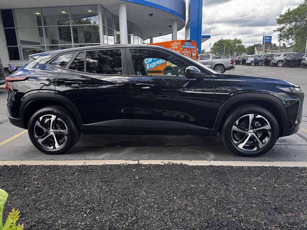 used 2024 Chevrolet Trax car, priced at $23,194