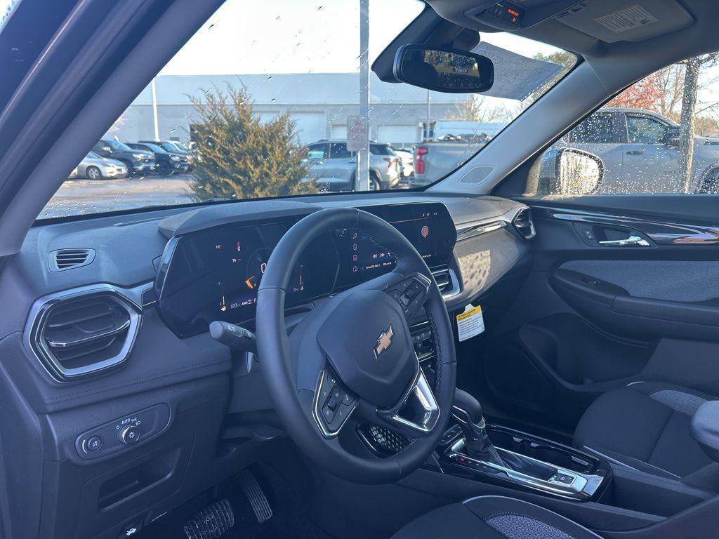 new 2026 Chevrolet TrailBlazer car, priced at $29,990