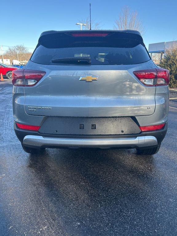 new 2026 Chevrolet TrailBlazer car, priced at $29,990