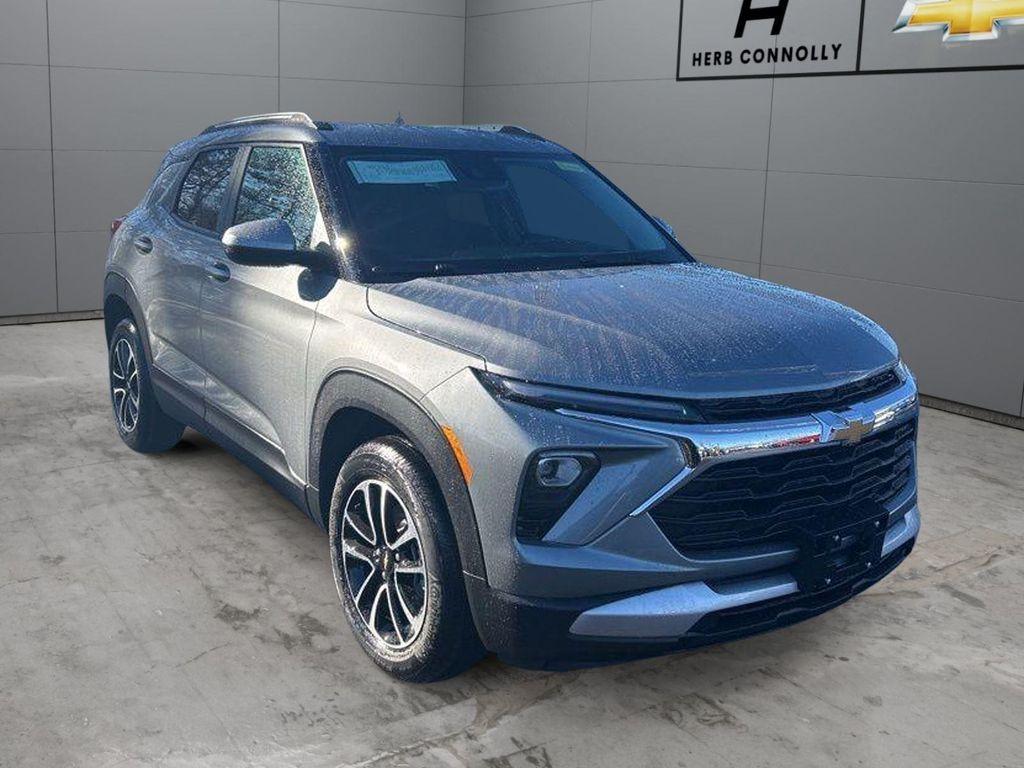 new 2026 Chevrolet TrailBlazer car, priced at $30,689