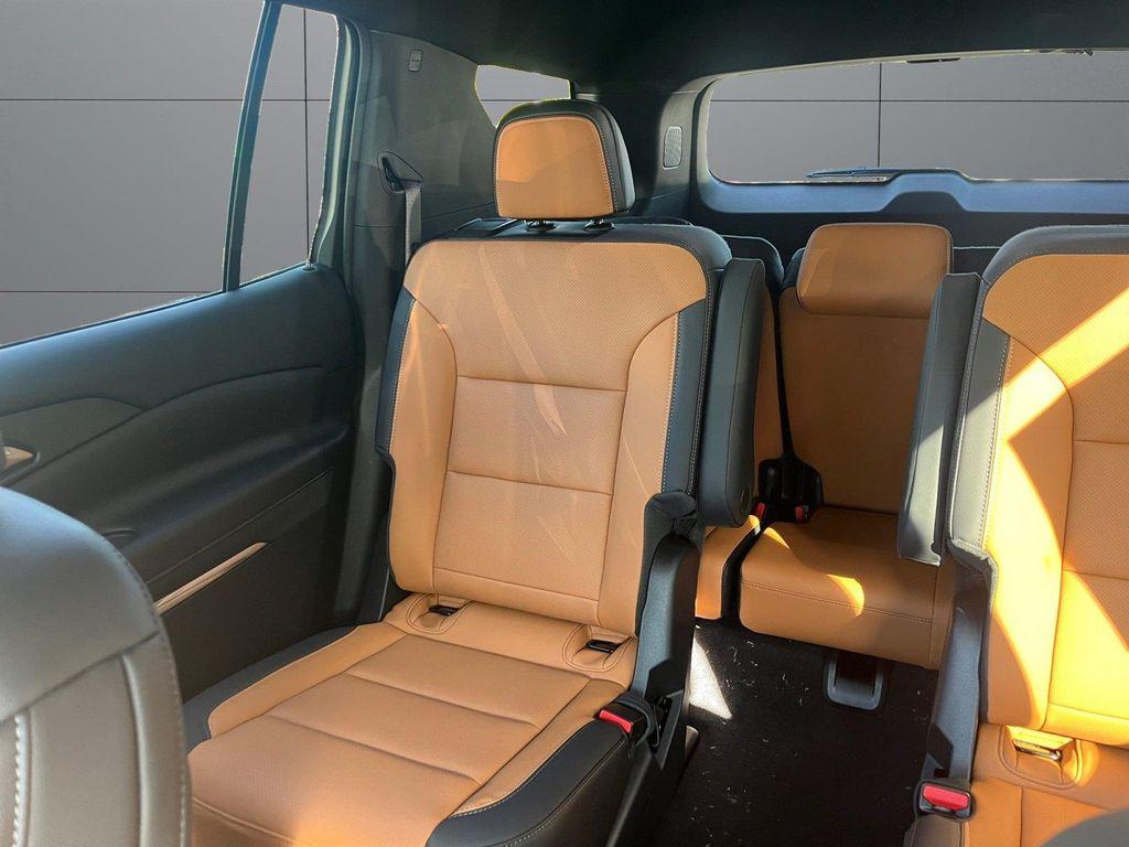 new 2027 Chevrolet Traverse car, priced at $50,889