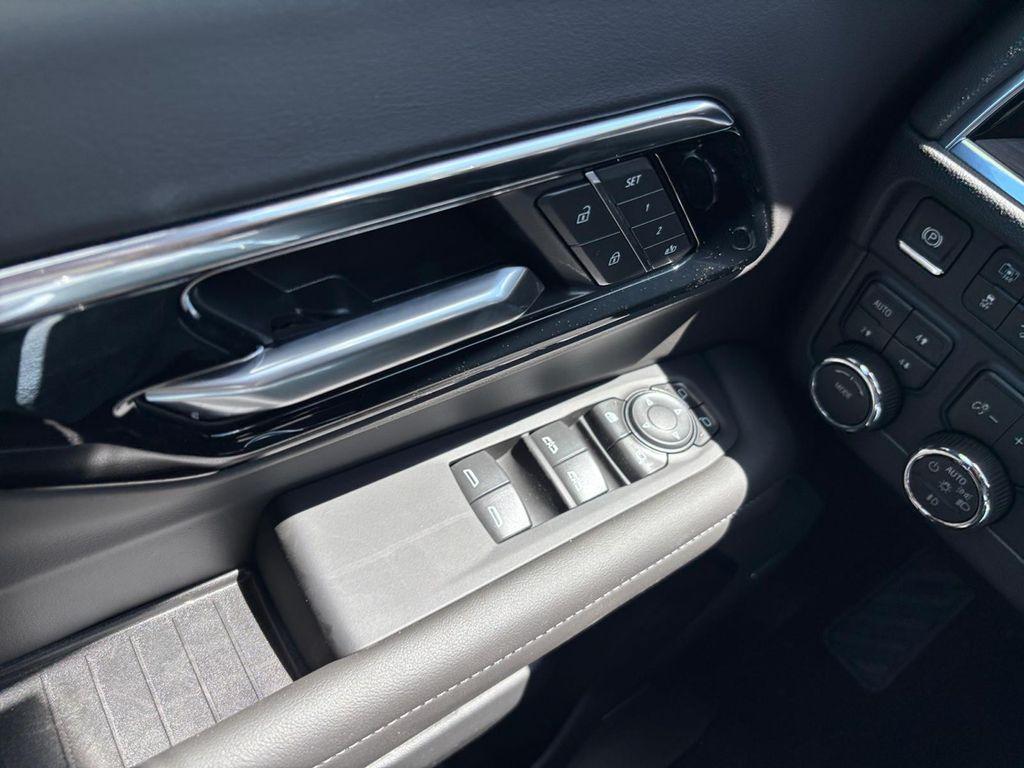 new 2026 Chevrolet Suburban car, priced at $76,789