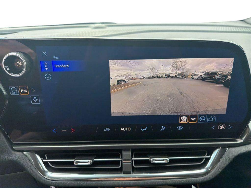 new 2026 Chevrolet Equinox EV car, priced at $34,194